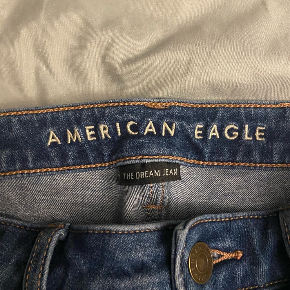 Size 6 American eagle jeans